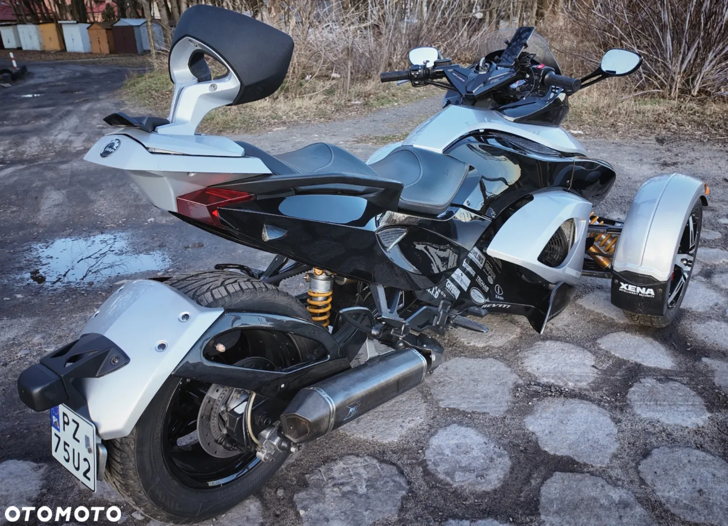 Can-Am Spyder - 24