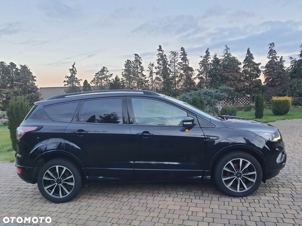 Ford Kuga - 3