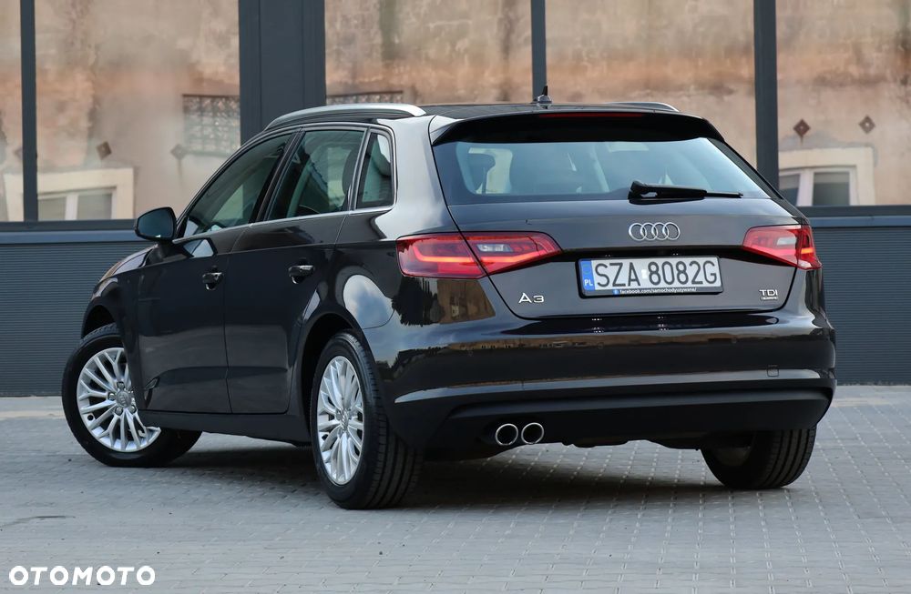 Audi A3 Sportback 2.0 TDI (clean diesel) quattro Ambiente - 7