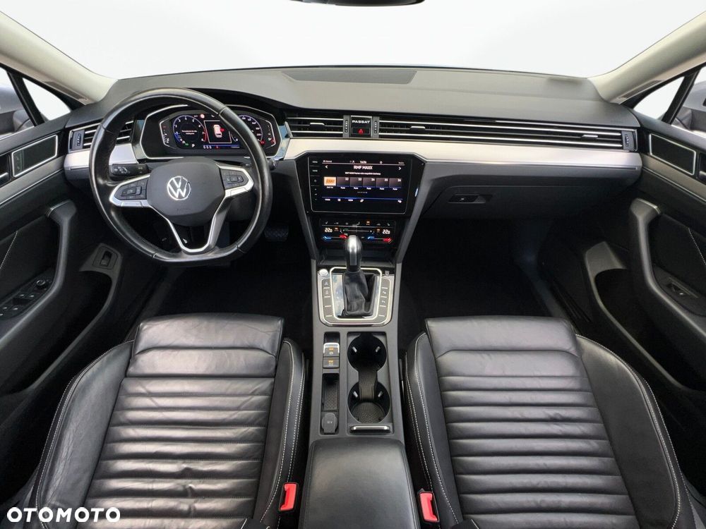 Volkswagen Passat 1.5 TSI EVO Elegance DSG - 18