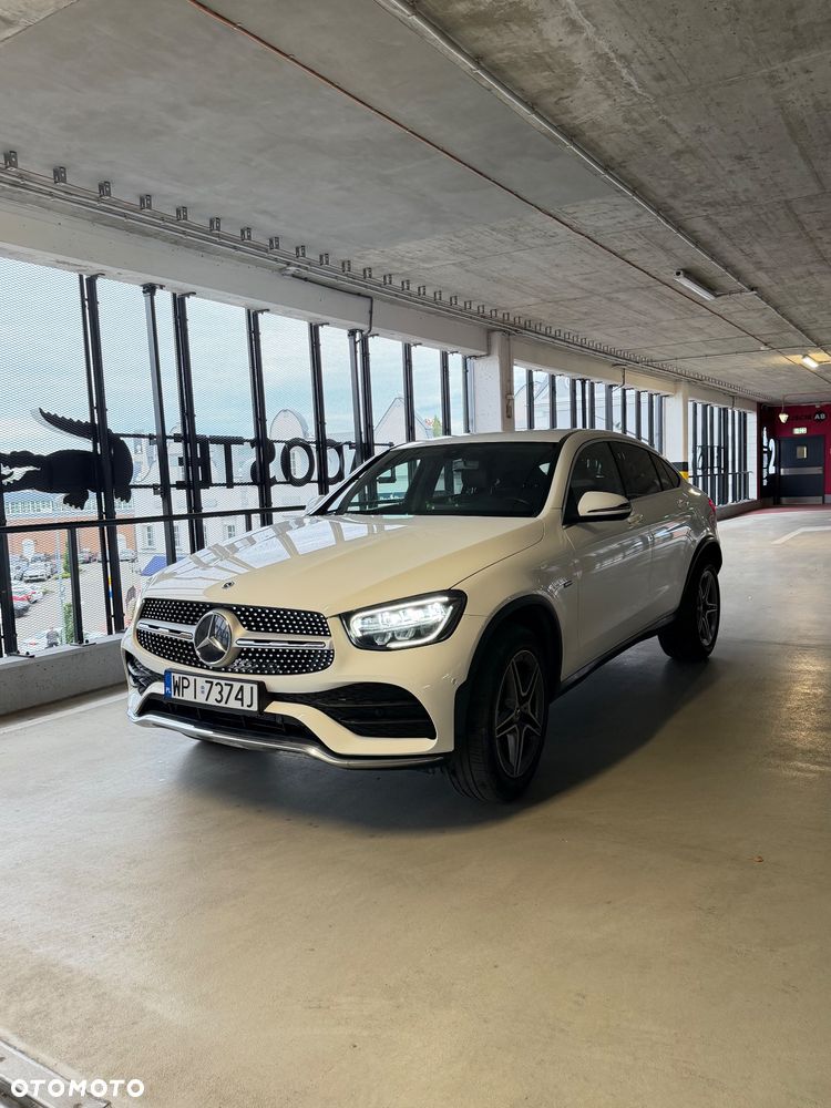 Mercedes-Benz GLC 300 de 4-Matic AMG Line - 3