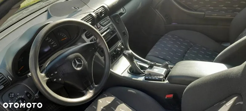 Mercedes-Benz Klasa C 180 Kompressor Sportcoupe - 3