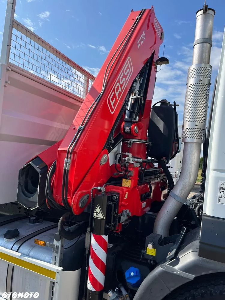 Iveco STRALIS 310 4X2 EURO6 SKRZYNIA+HDS FASSI F135 - 19