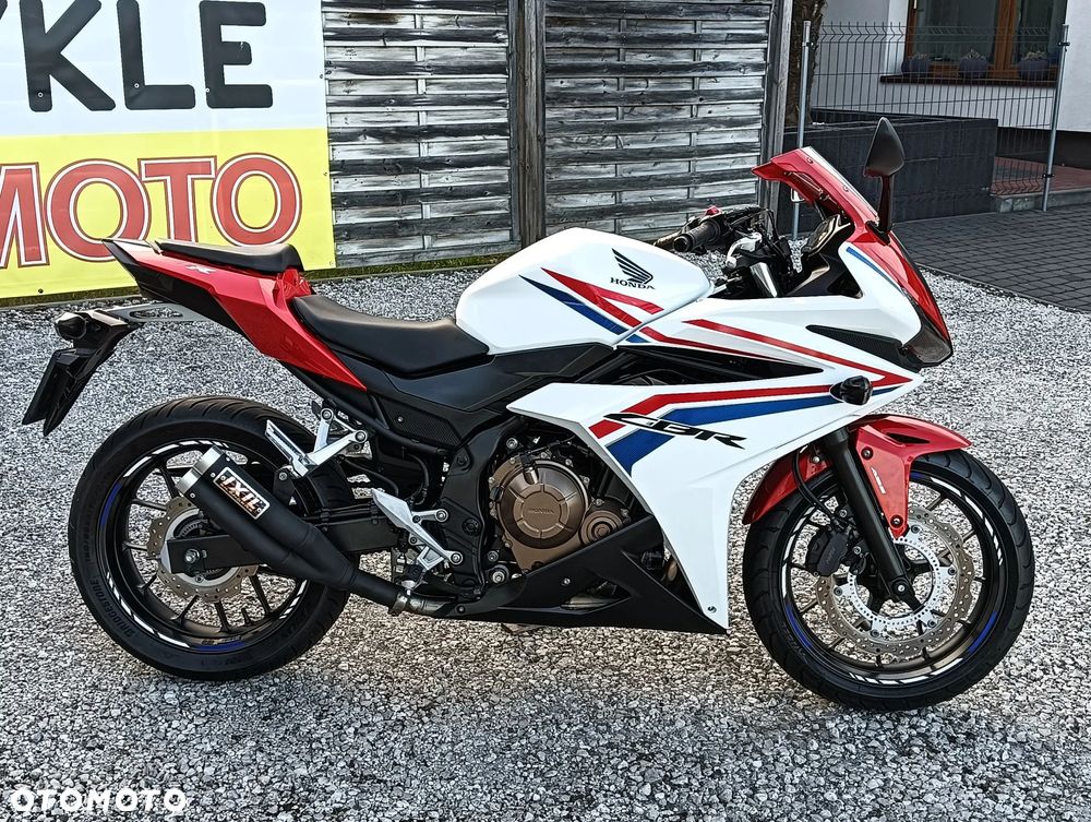 Honda CBR - 3