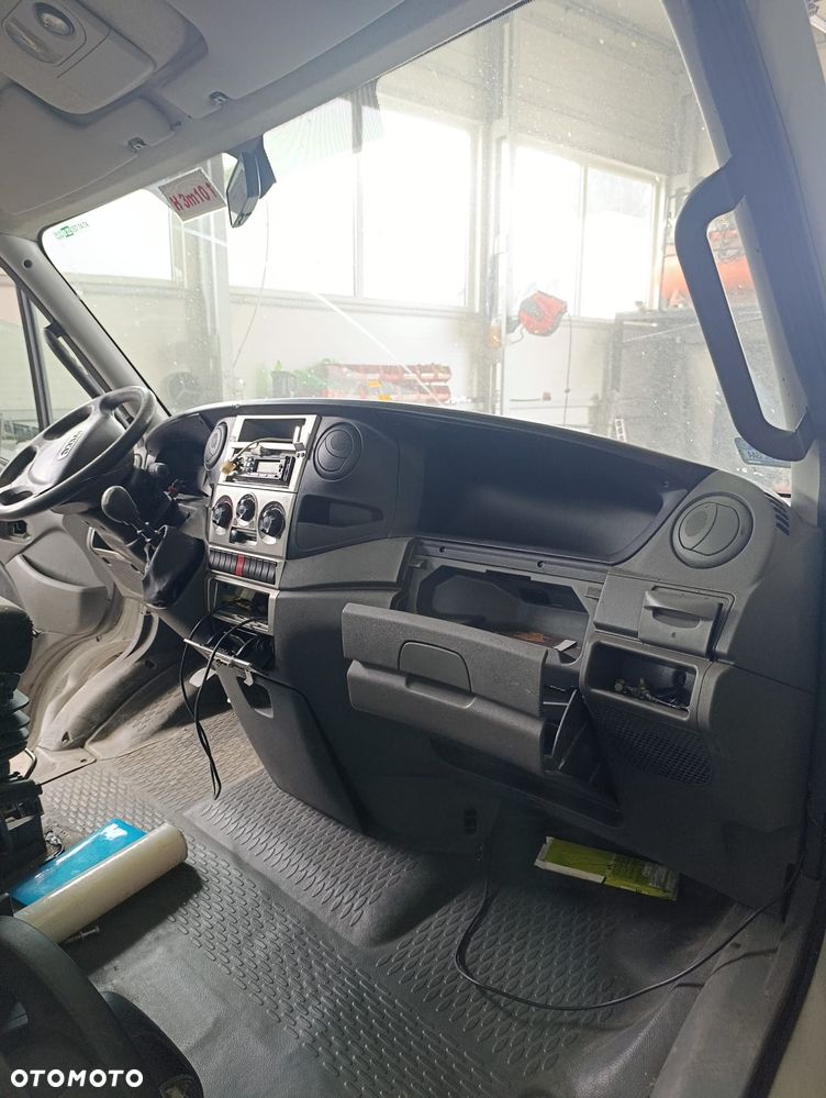PRZEKŁADKA Z DO ANGLIKA DESKA ROZDZIELCZA KOKPIT KONSOLA IVECO DAILY  08-14 - 1