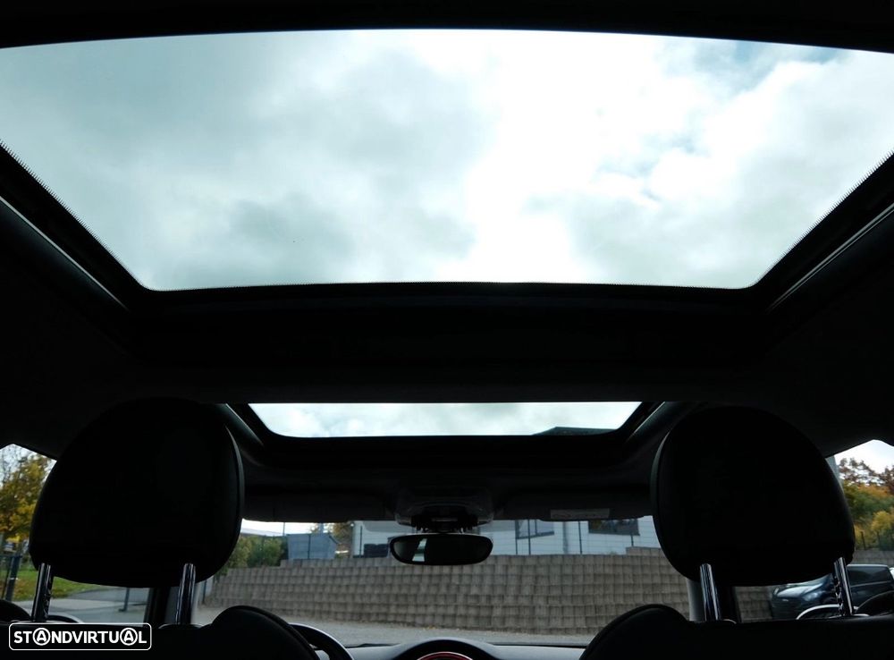 MINI 3 Portas Cooper D - 13