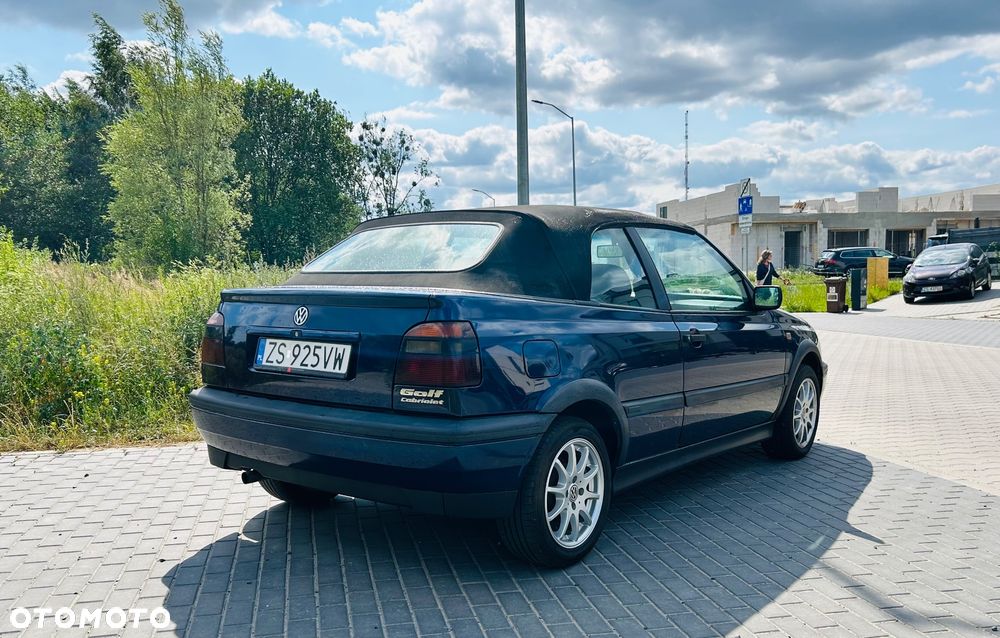 Volkswagen Golf Cabrio - 5