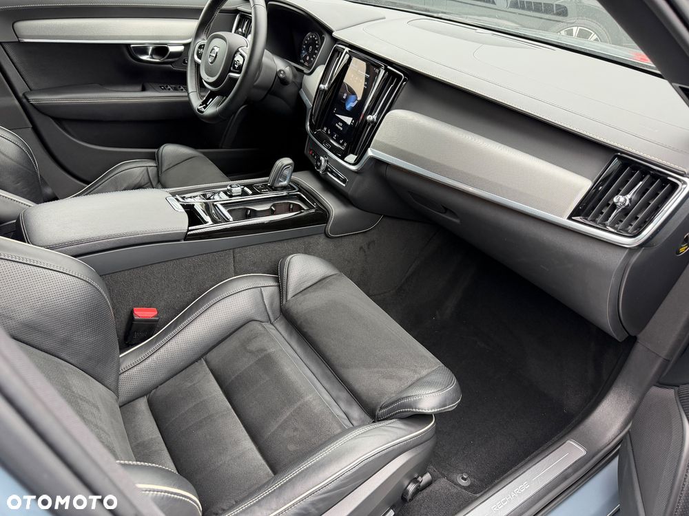 Volvo V90 T8 AWD Plug-In Hybrid R-Design - 8