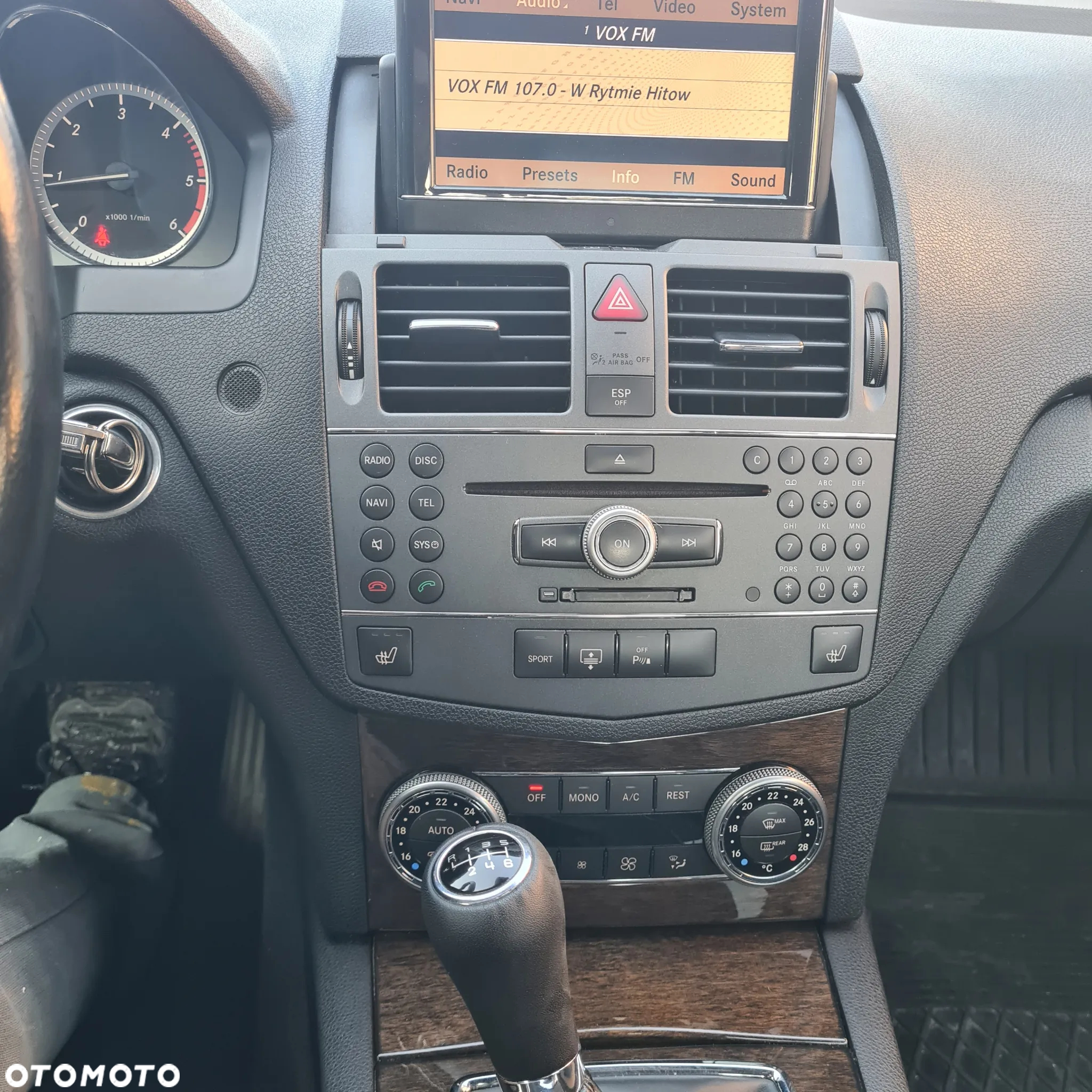 Mercedes-Benz Klasa C 220 CDI DPF BlueEFFICIENCY - 8