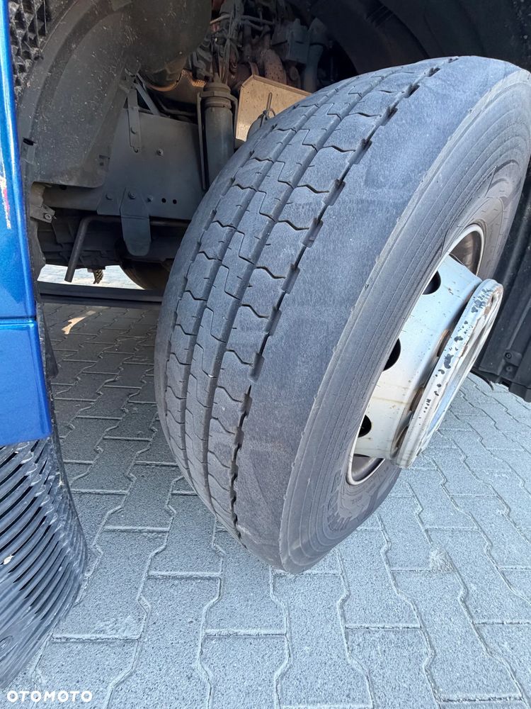 DAF XF - 9
