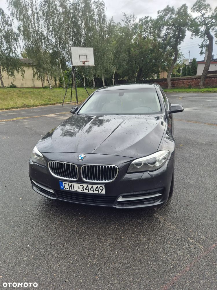 BMW Seria 5 518d - 10