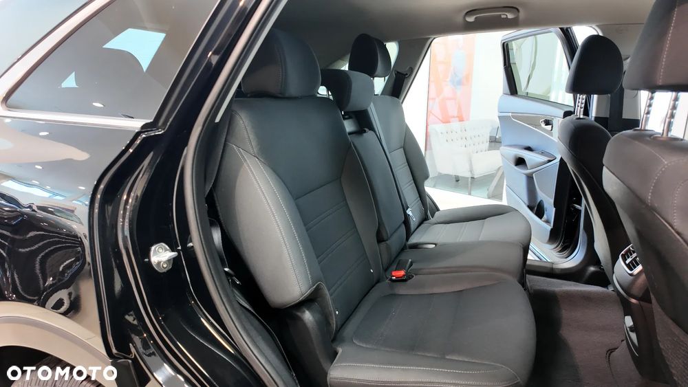 Kia Sorento 2.4 GDI 2WD Vision - 25