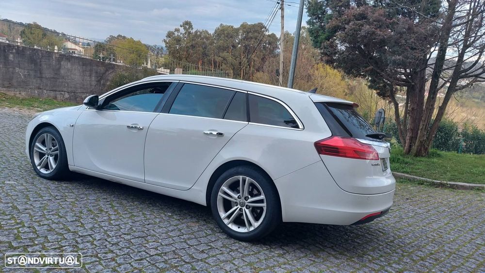 Opel Insignia Sports Tourer 2.0 CDTi Cosmo - 3