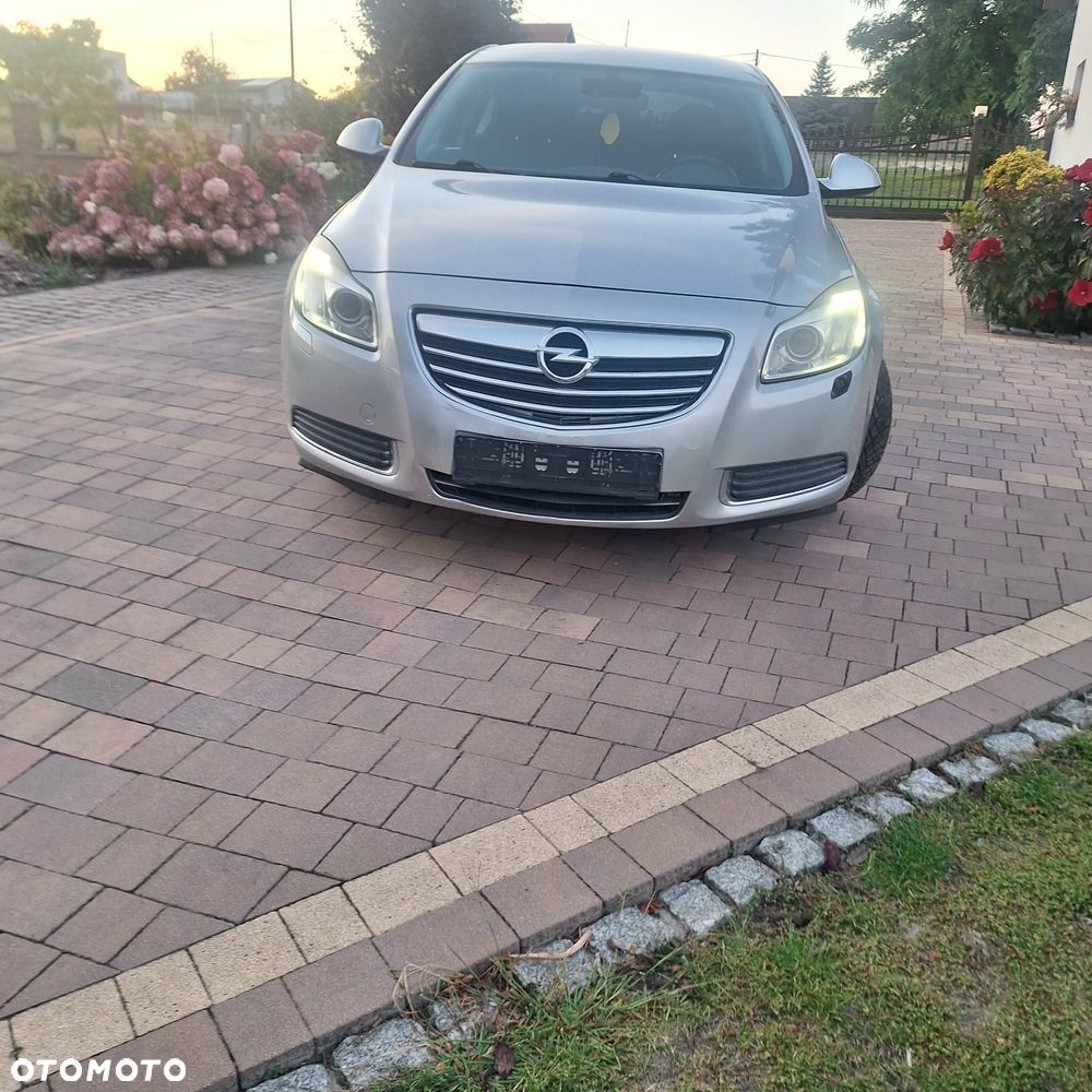 Opel Insignia 1.8 - 1