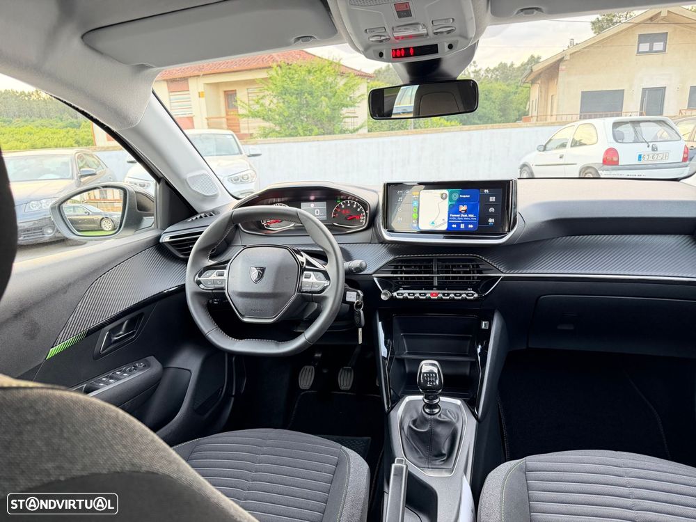 Peugeot 208 1.2 PureTech Active Pack - 29