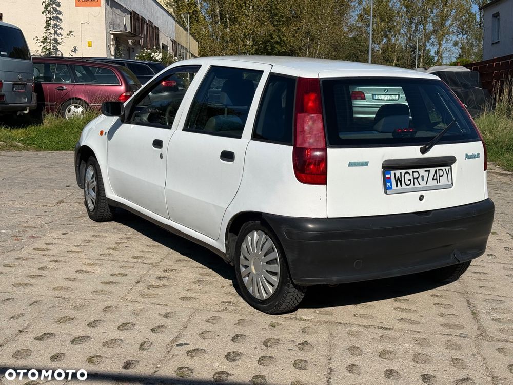 Fiat Punto 1998 photo 3