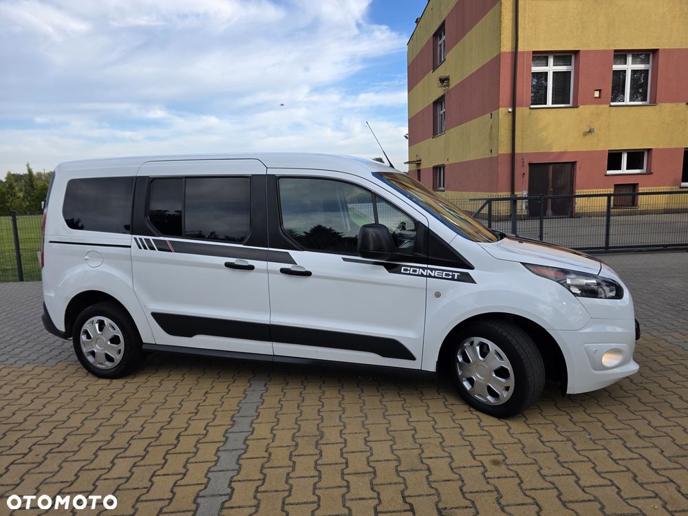 Ford Tourneo Connect Grand 2016 photo 3