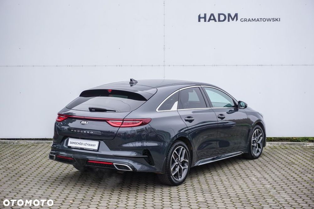 Kia ProCeed - 7