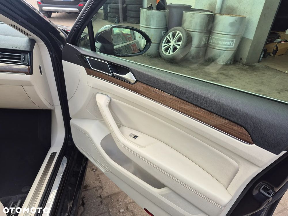 Volkswagen Passat 2.0 TDI BMT Highline DSG - 10