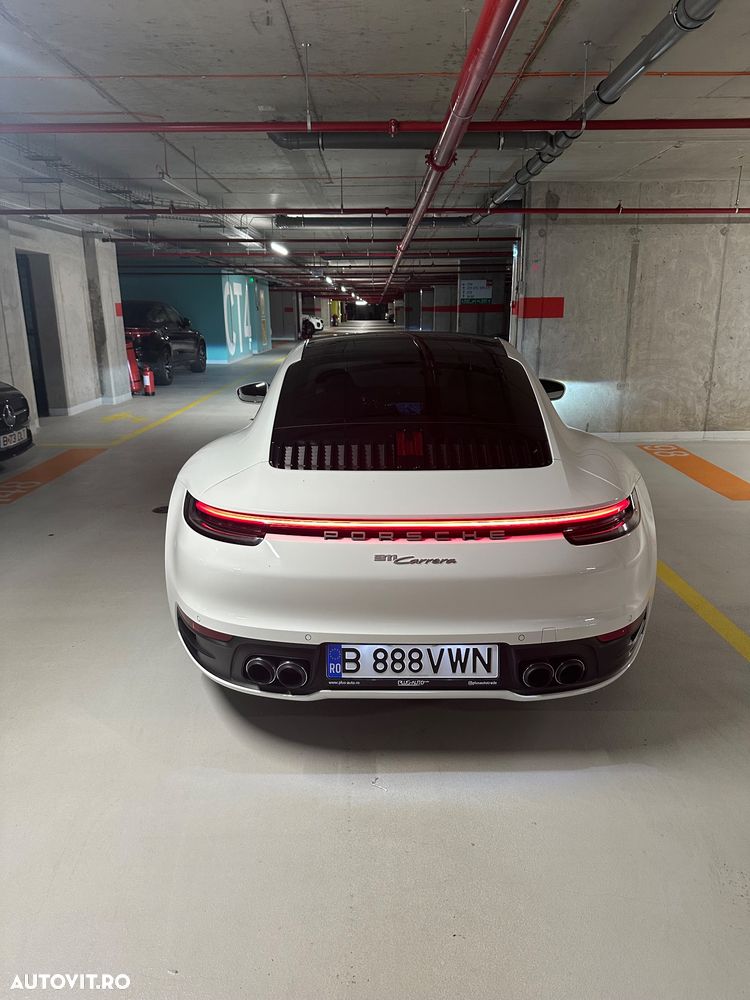 PORSCHE 911 2023 — imagine 17