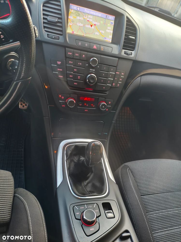 Opel Insignia 2.0 CDTI 4x4 Sport - 34