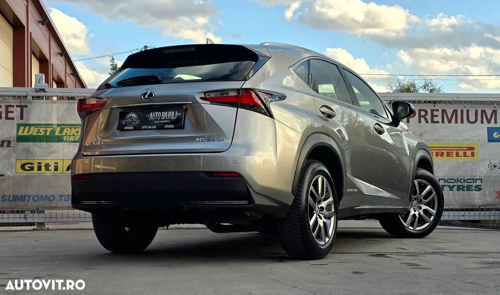 Lexus Seria NX 300h - 4