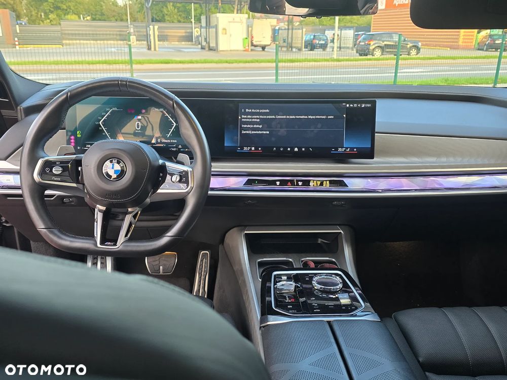 BMW Seria 7 750Li xDrive sport - 14