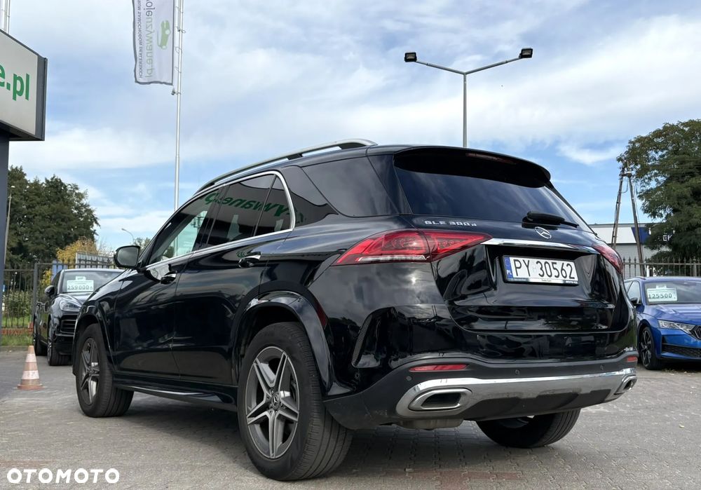 Mercedes-Benz GLE 300 d 4Matic 9G-TRONIC AMG Line - 6
