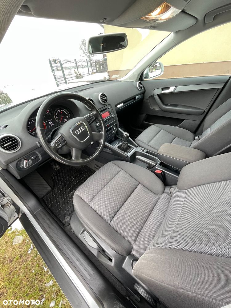 Audi A3 Sportback 1.6 Ambition - 29