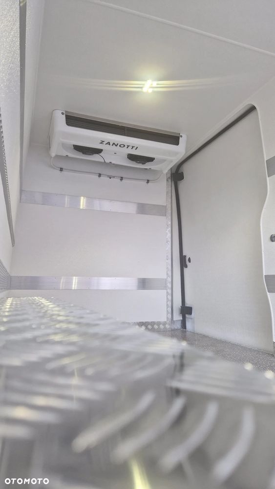 Renault MASTER - 10