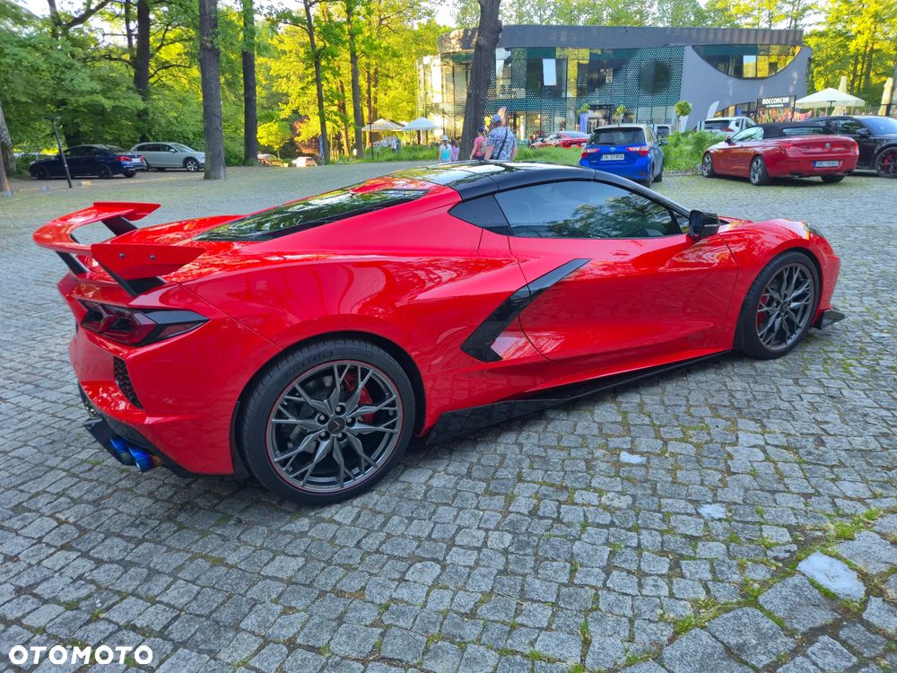 Chevrolet Corvette - 13