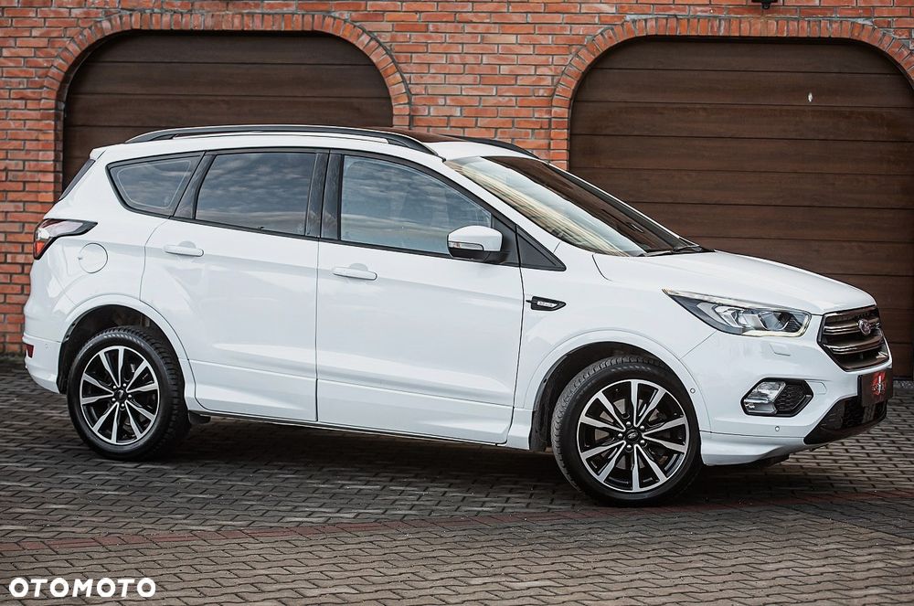 Ford Kuga 2.0 TDCi AWD ST-Line - 3