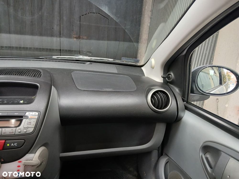 Toyota Aygo 1.0 VVT-i Luna - 13