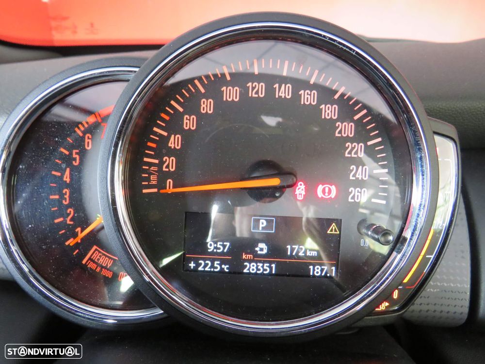 MINI Cabrio Cooper Premium Extra JCW Auto - 24