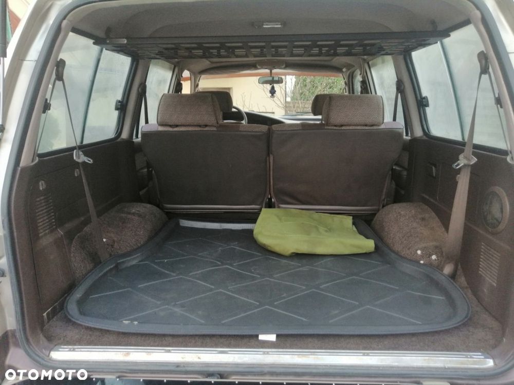 Toyota Land Cruiser - 17
