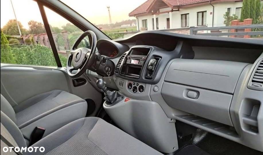 Opel Vivaro - 4