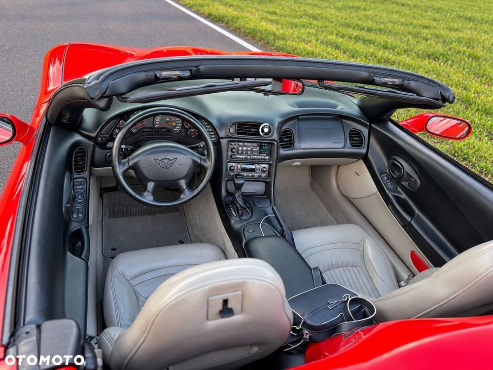 Chevrolet Corvette Convertible 5.7 - 10