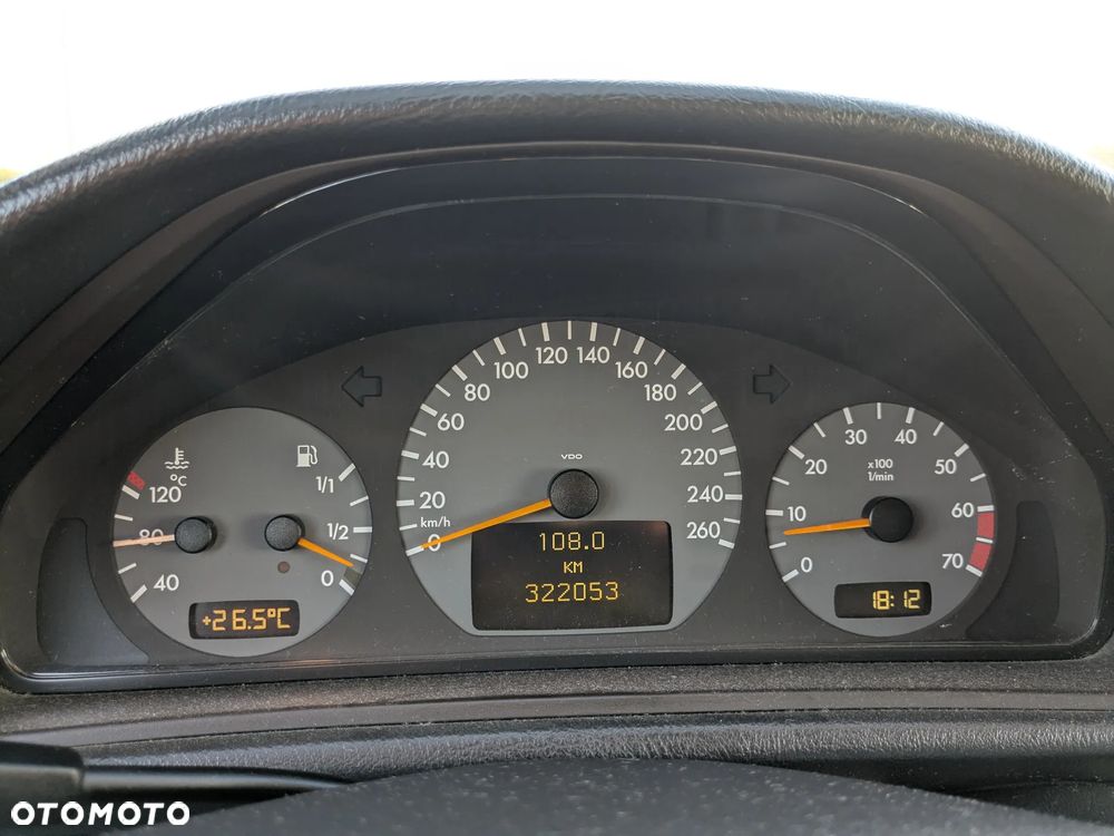 Mercedes-Benz CLK 200 Kompressor - 28