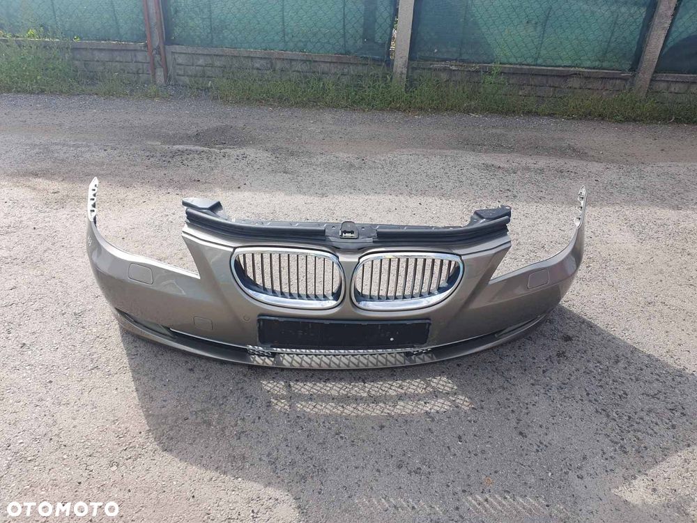 ZDERZAK PRZÓD BMW 5 E60 E61 LIFT KOD LAKIERU A53 - 2