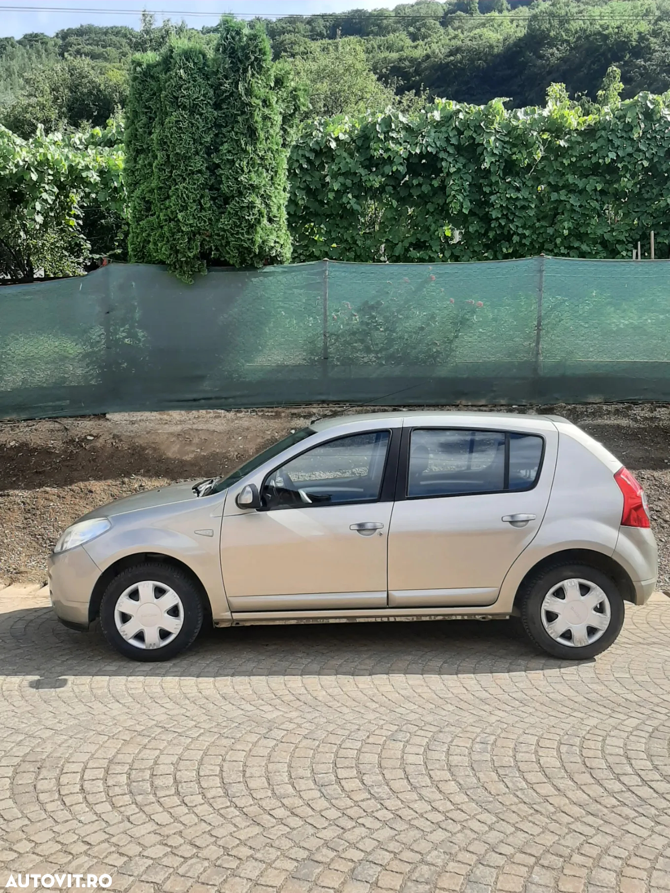 Dacia Sandero 1.4 MPI Laureate - 13
