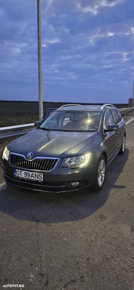 Skoda Superb 1.6 TDI FAMILY - 3