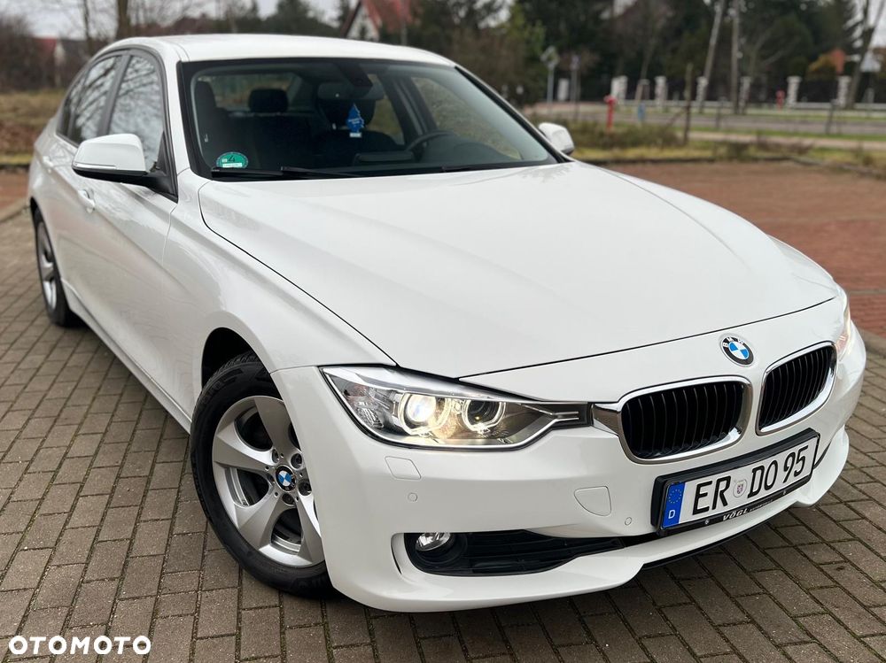 BMW Seria 3 320d DPF - 6