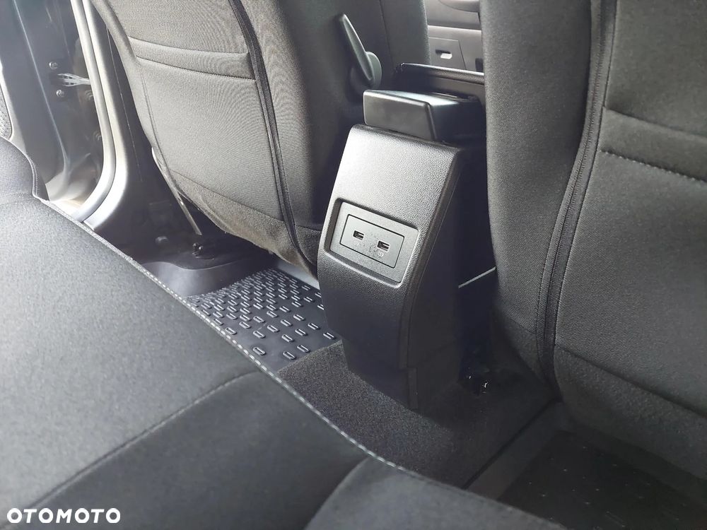 Dacia Duster 1.0 TCe Prestige - 22