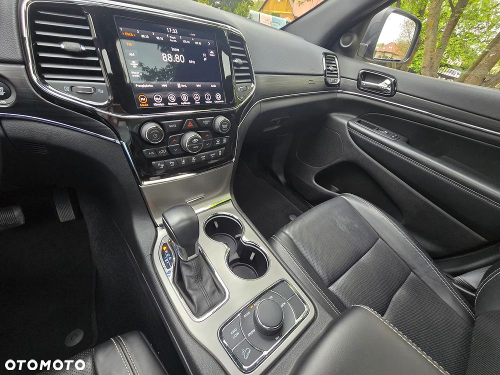 Jeep Grand Cherokee 3.6 V6 Laredo - 19