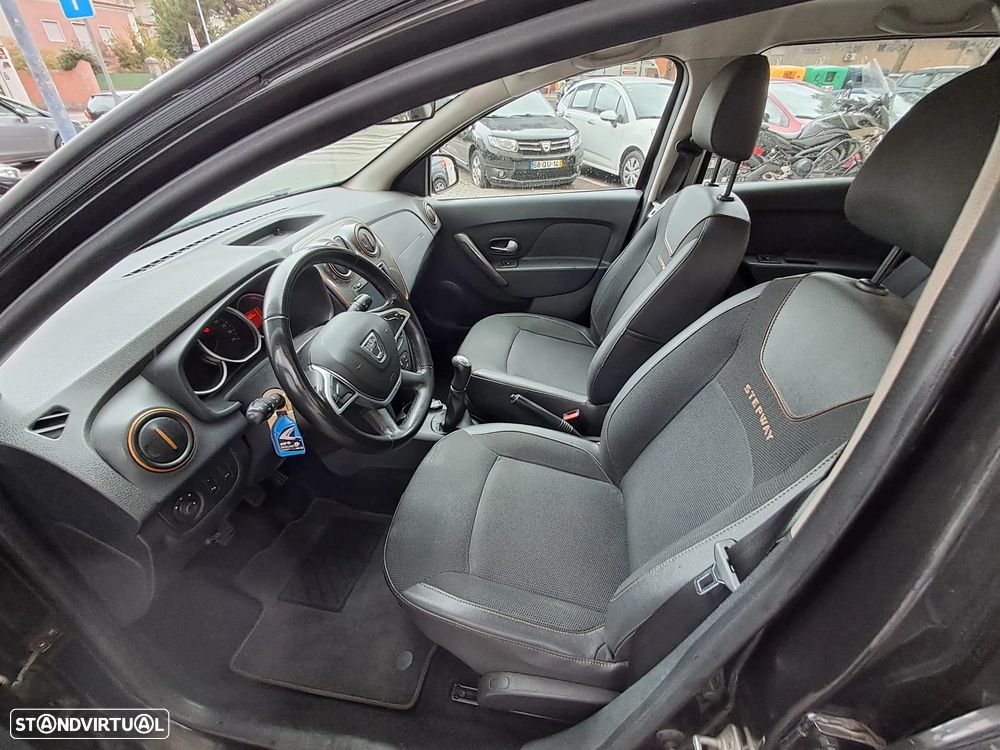 Dacia Sandero 0.9 TCe Stepway - 2