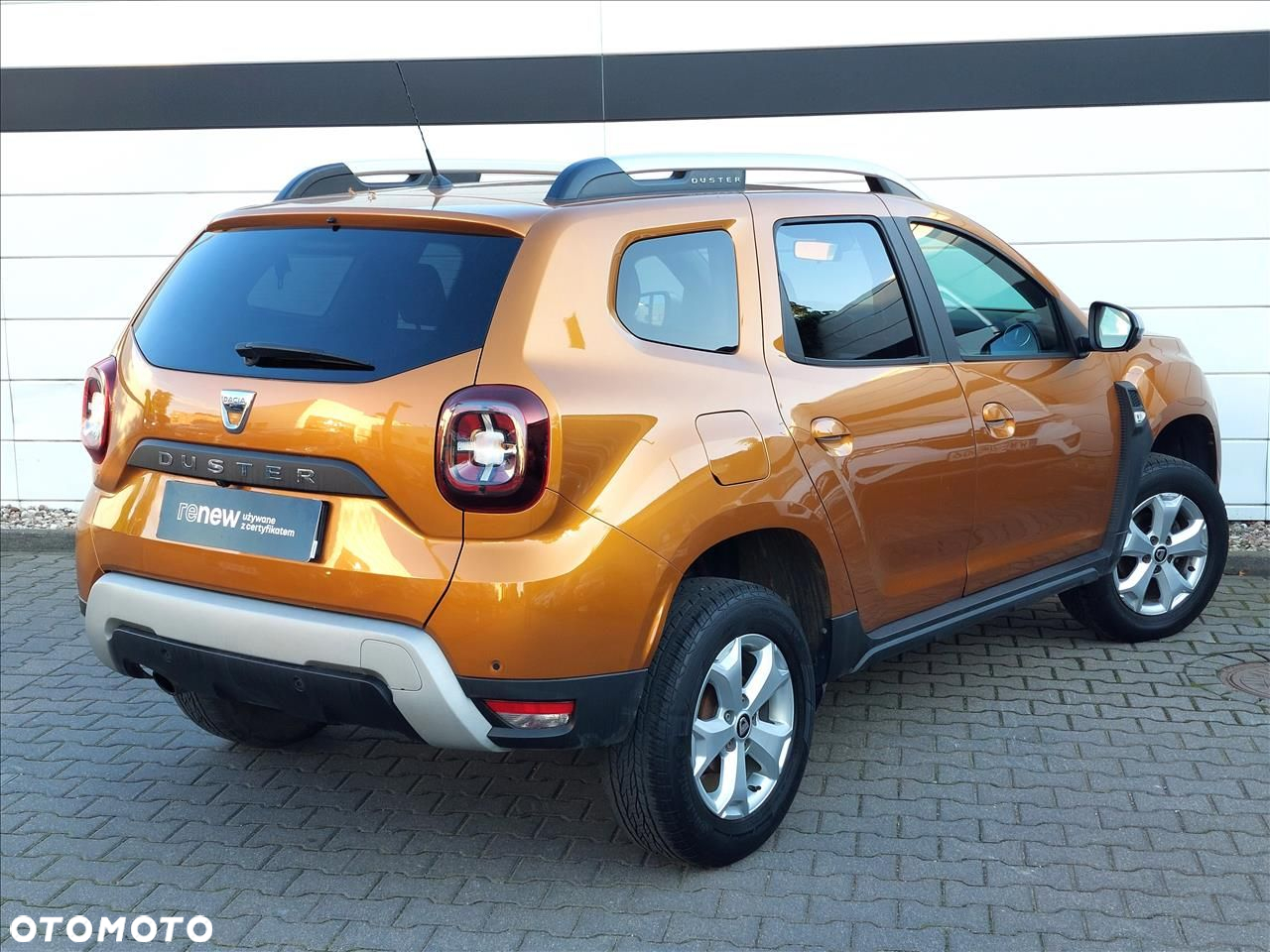 Dacia Duster 1.6 SCe Comfort - 4