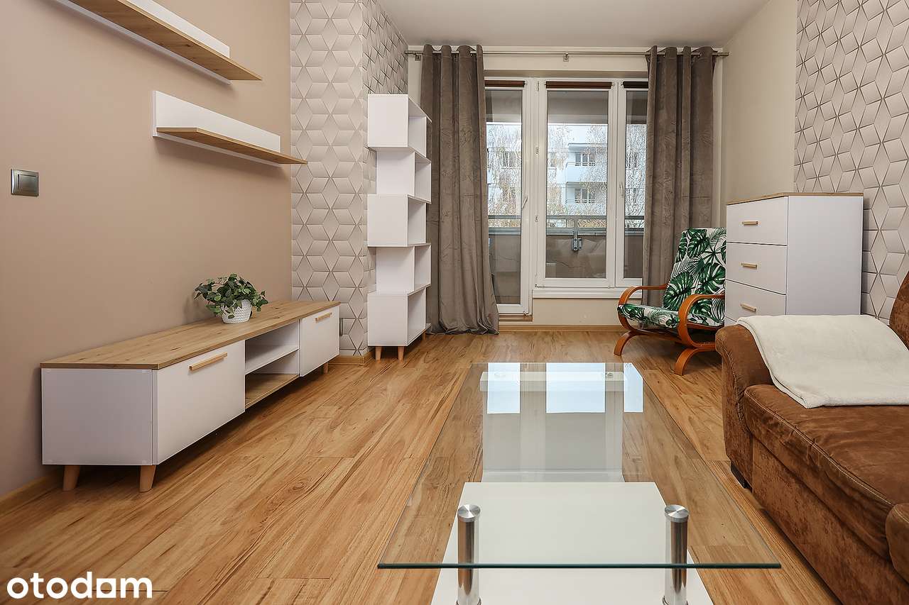 Gorlicka 46,8mkw 2 pokoje + oddzielna kuchnia + balkon