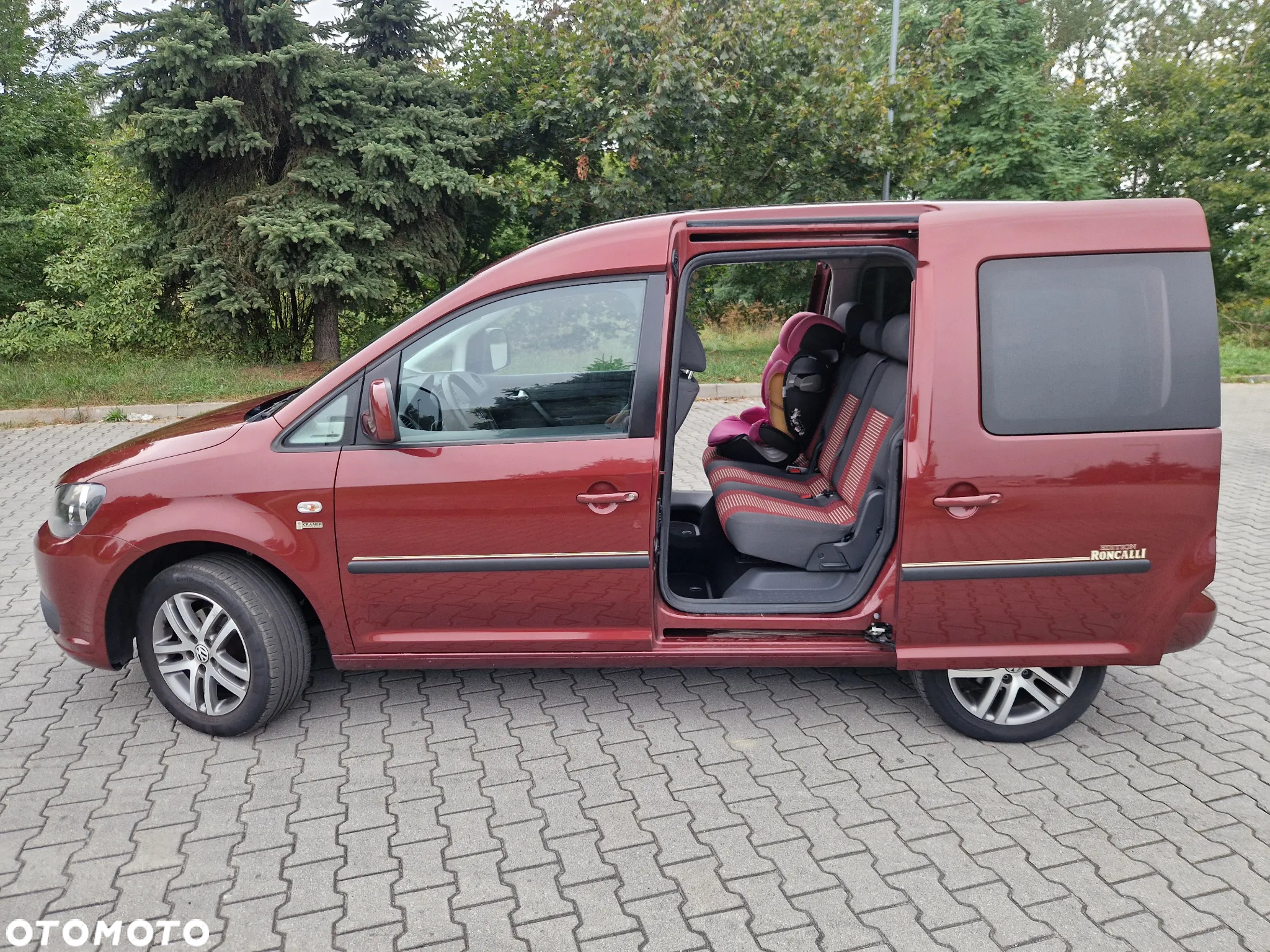 Volkswagen Caddy 1.2 (7-Si.) Edition 30 - 10