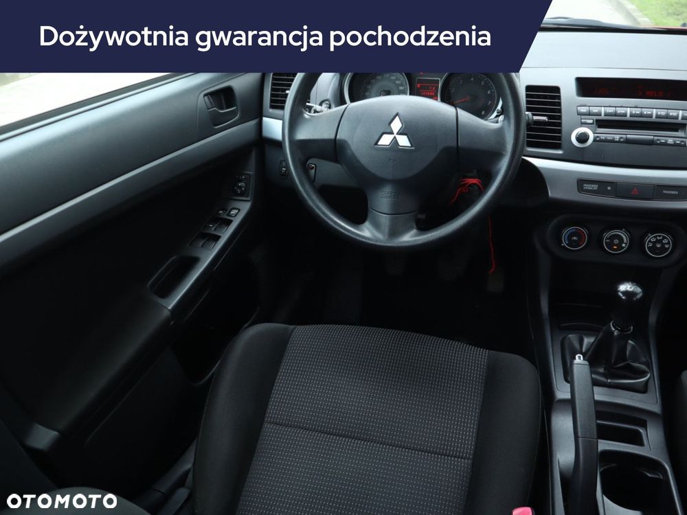 Mitsubishi Lancer - 9