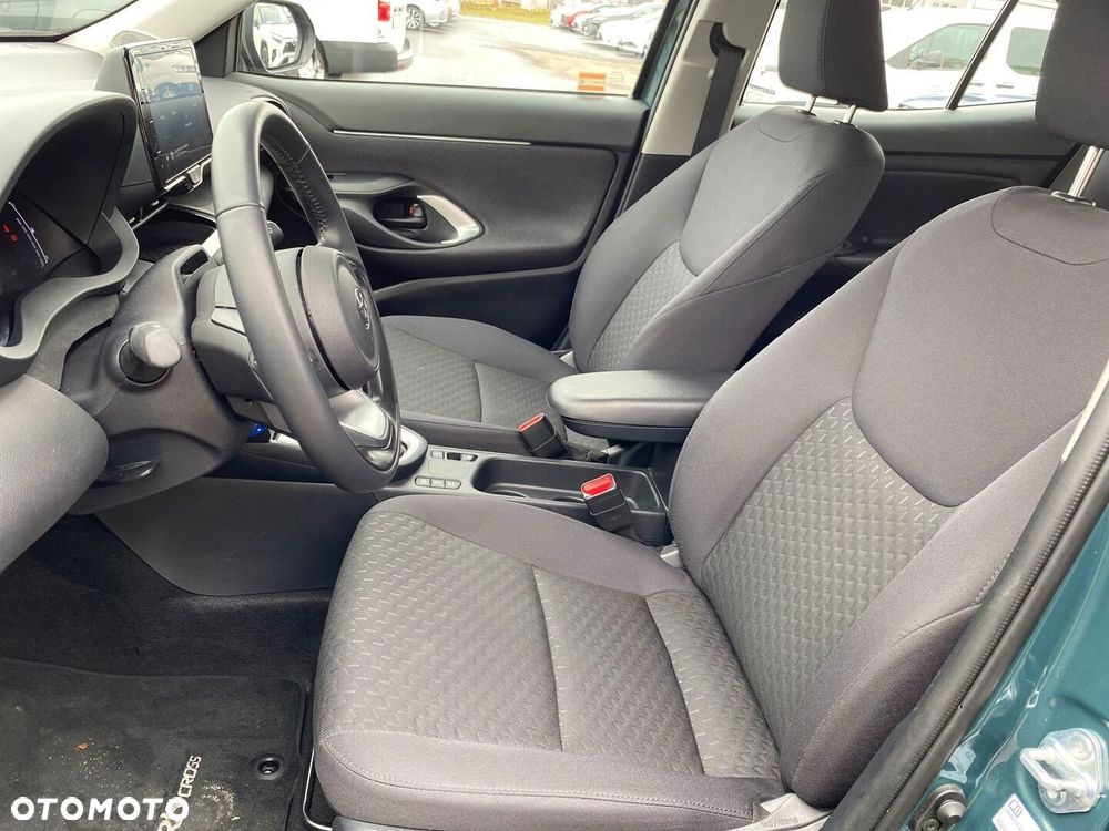 Toyota Yaris Cross Hybrid 1.5 Comfort - 15